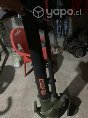 IPhone XR  y aspiradorasopladora