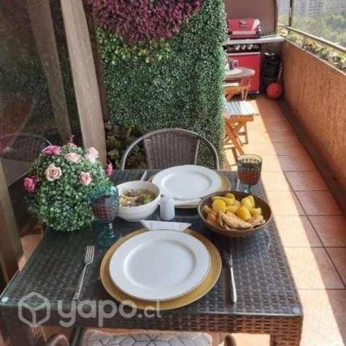 Mesa terraza, cubierta de vidrio 2 sillas