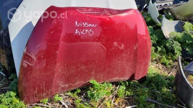 Capot Nissan kicks