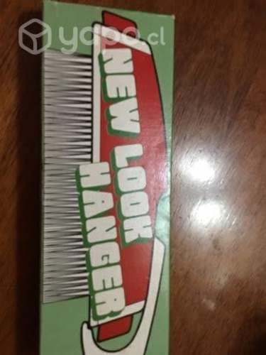 Antigüedad cepillo ropa nuevo año 1920