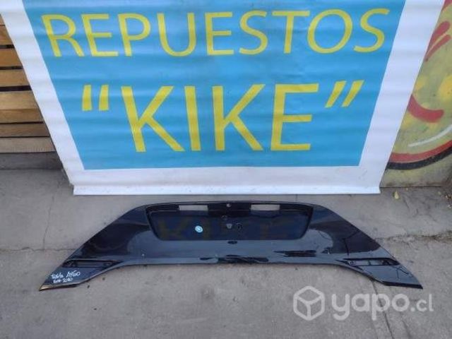 Moldura de parachoque tras toyota aygo 2018-2020