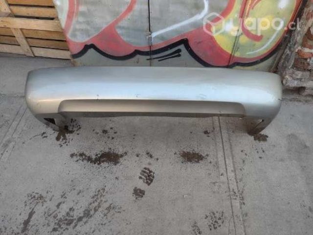 Parachoque trasero Nissan Sentra 2003-2006