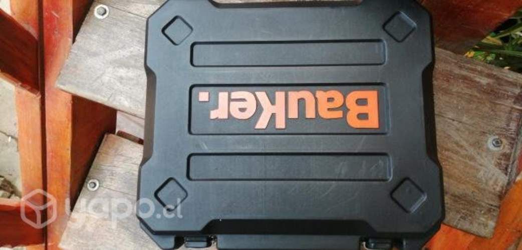 Taladro inalambrico bauker 18v