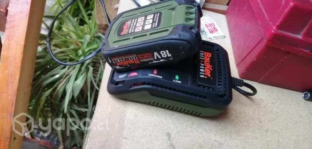 Taladro inalambrico bauker 18v