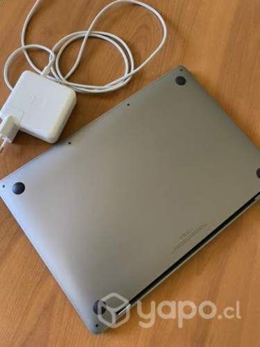 MacBook Pro Touch Bar 13-m1 2020- mamoria 8ram