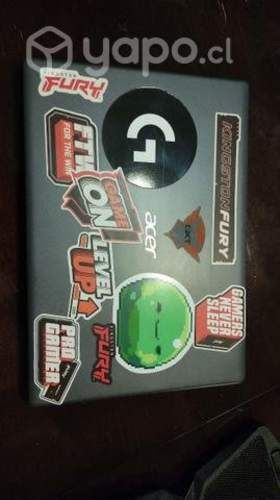 Acer Aspire 3 + Cargador + Ventilador