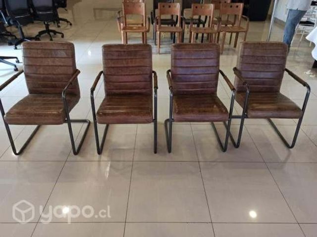 Sillas de cuero legítimo y acero
