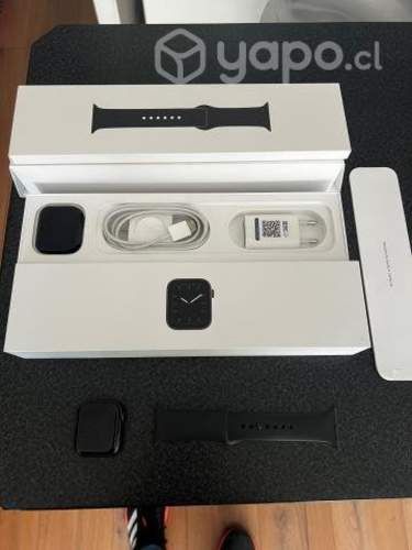 Apple Watch Series 5 44mm Space Gray GPS