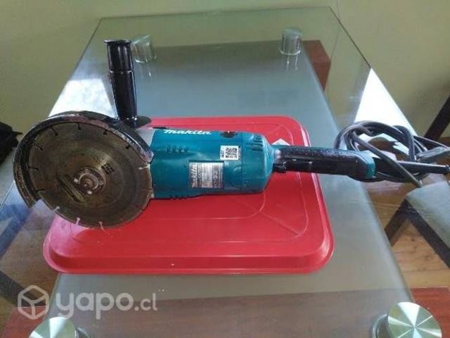 Esmeril angular makita
