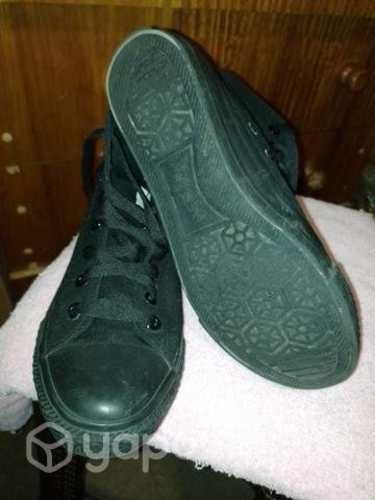 Zapatillas talla 39