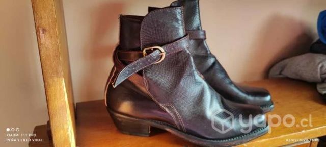 Botas de huaso modelo canadiense