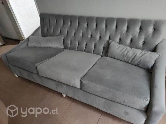 Sofa capitone