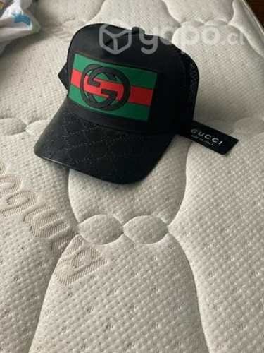 Gorro gucci nuevo