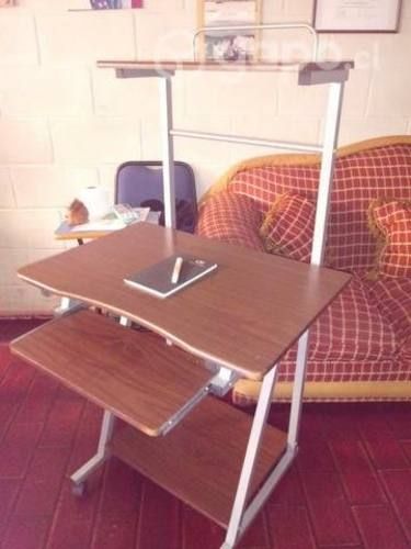 Escritorio usado en excelente estado