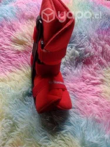Bota ortopedica infantil