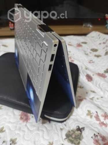 Notebook HP Pavilion x360, prácticamente nuevo