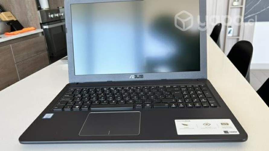 Computador Asus Laptop X543UA-DM3470T