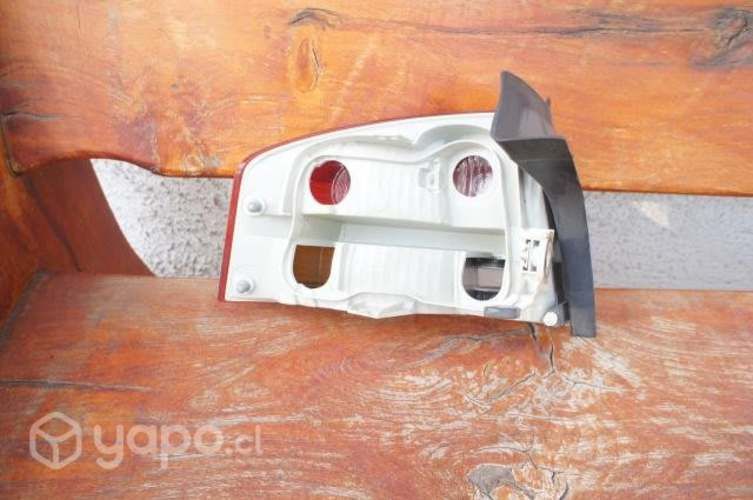 Foco trasero audi a4 (2008)