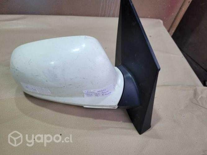 Espejo derecho sangyong action sport 2014