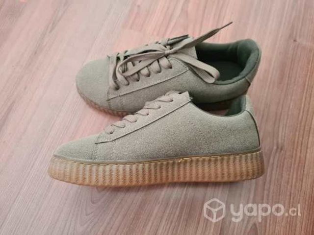 Zapatillas opposite N°39 nuevas