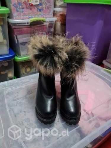 Botin peludo mujer talla 35 c