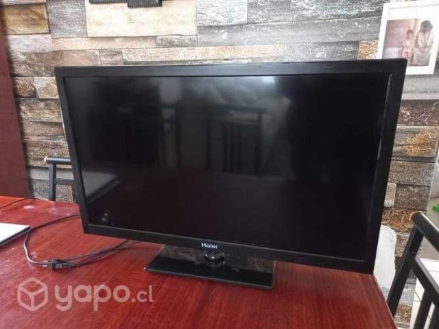 Televisor LCD LED 32"