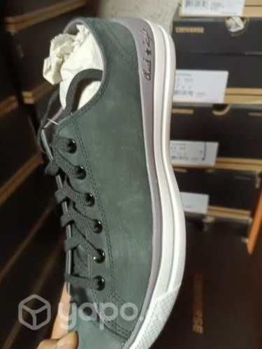 Zapatillas converse por mayor (despegadas )