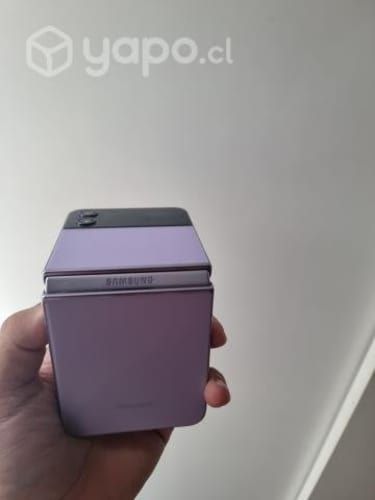 Galaxy Z flip 4