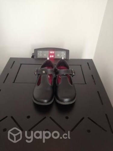 e   zapatos de colegio