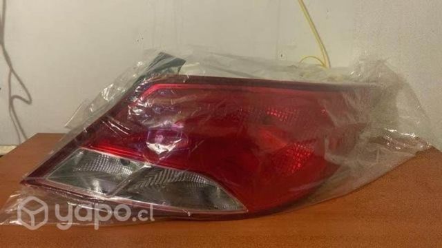 Foco trasero accent rb 15-17 derecho alternativo