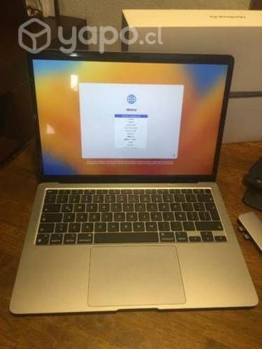 Computador macbook air prácticamente nuevo