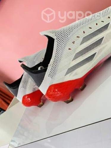 Zapatos de fútbol speedflow.1