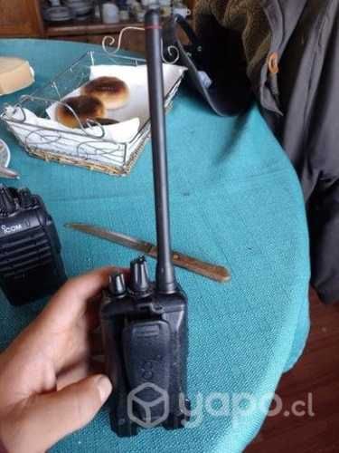 Radio icom par. sin cargador
