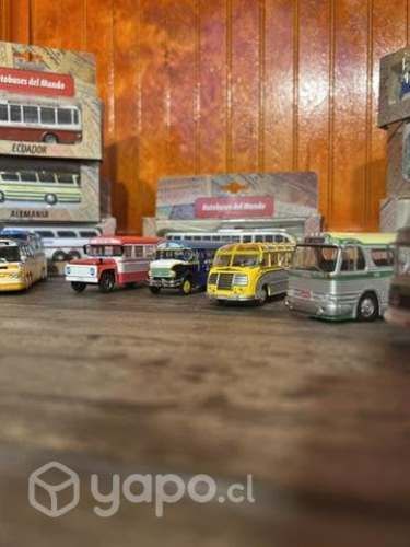 Colección autobuses del mundo (Perú)