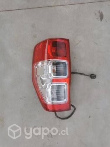 Foco trasero izquierdo 3.2 Ford ranger