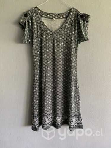 Vestido, un básico en talla S.