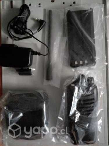 Radio Kenwood UHF TK-3402, nueva con accesorios