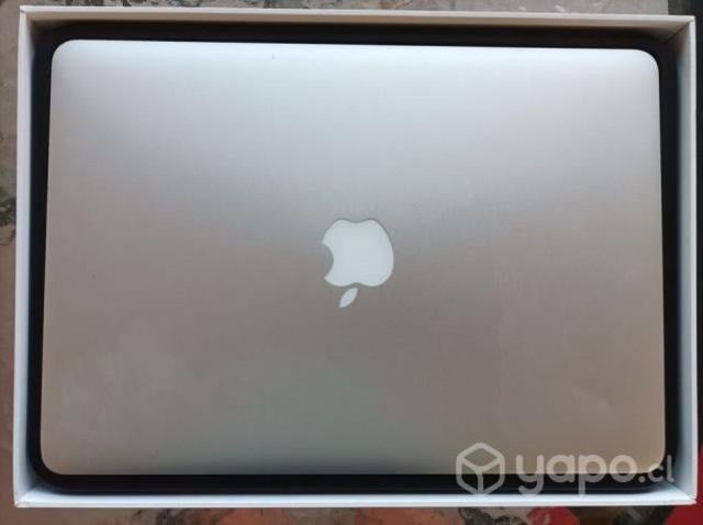 Macbook air 2018 usado como nuevo