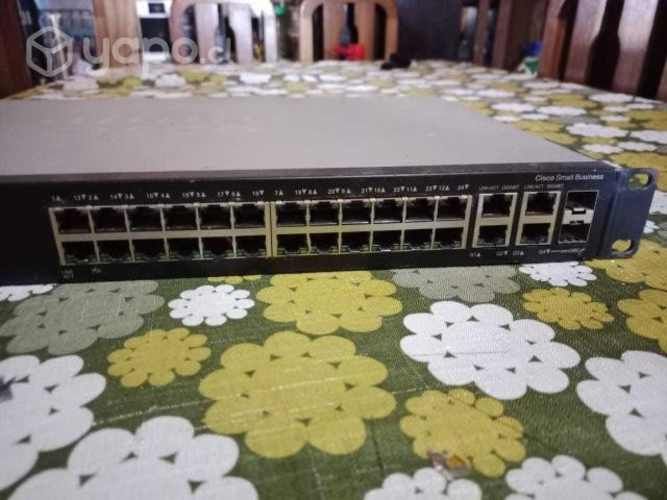 Switch Cisco SF300 24P