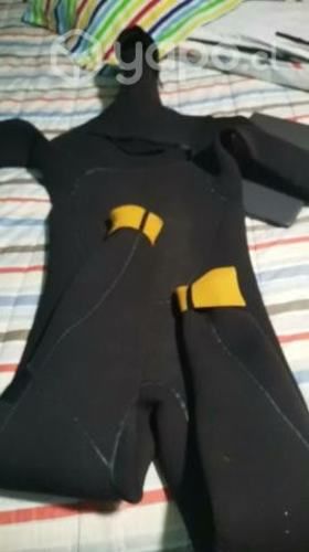 Buzos de agua semi nuevo