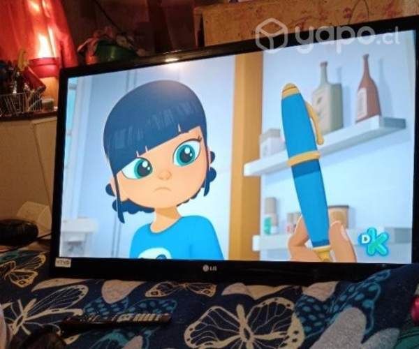 plasma con control.tiene entrada HDMI