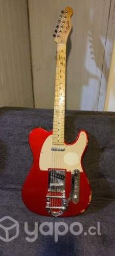 Squier by Fender