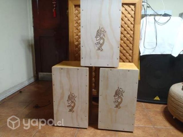Cajón con bordona