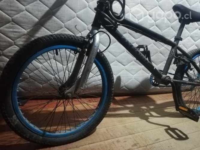 Bmx económica rebajo el precio escriba