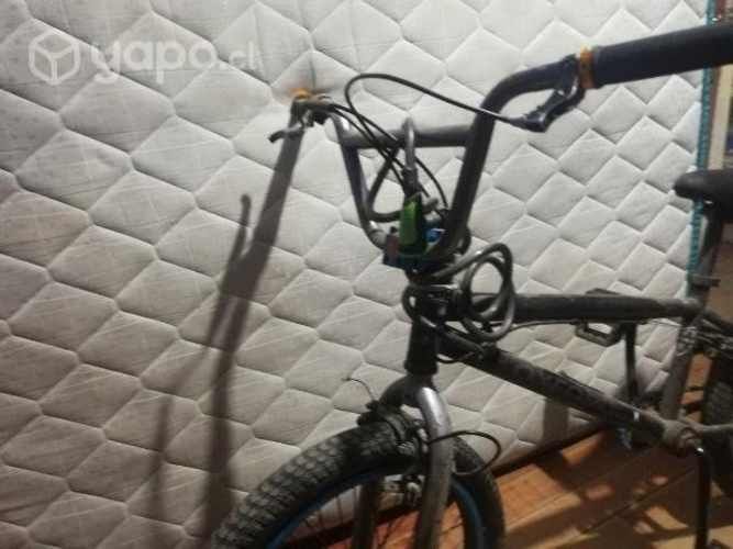Bmx económica rebajo el precio escriba