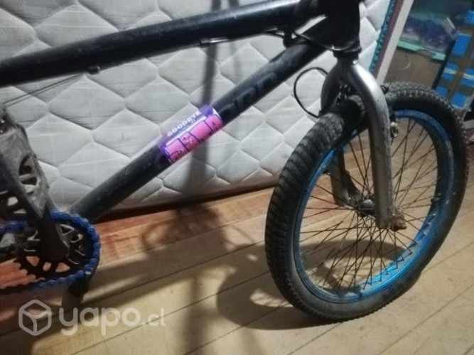 Bmx económica rebajo el precio escriba