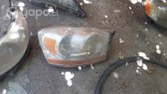 Optico derecho dodge ram 2500 2008 original