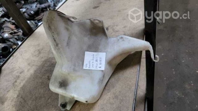 Deposito de sapito toyota hilux 2012