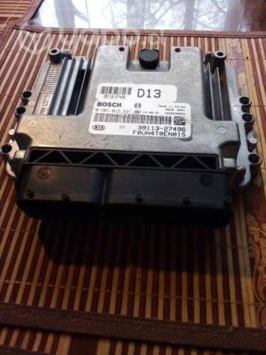 Computadora ecu de motor Kia carens