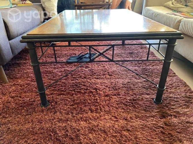 Mesa de centro rectangular